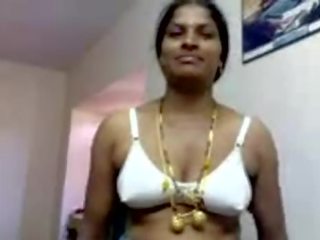 Splendid Indian Telugu Shamala Aunty mov Herself To Cu