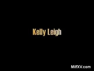 Kokeneita vanhemmat milf kelly leigh