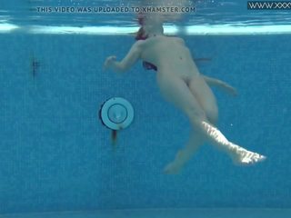 Voluptuous Nicole Pearl with Small Tits in the Pool: Free sex clip bb